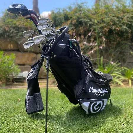 A Casa Lagos, Golf Apartamento